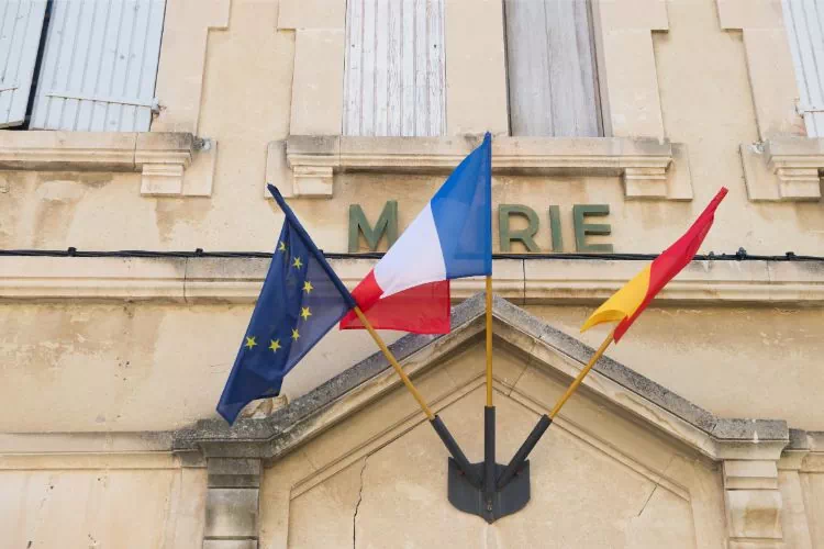 Maire