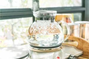 Préparation d'une eau déminéralisée