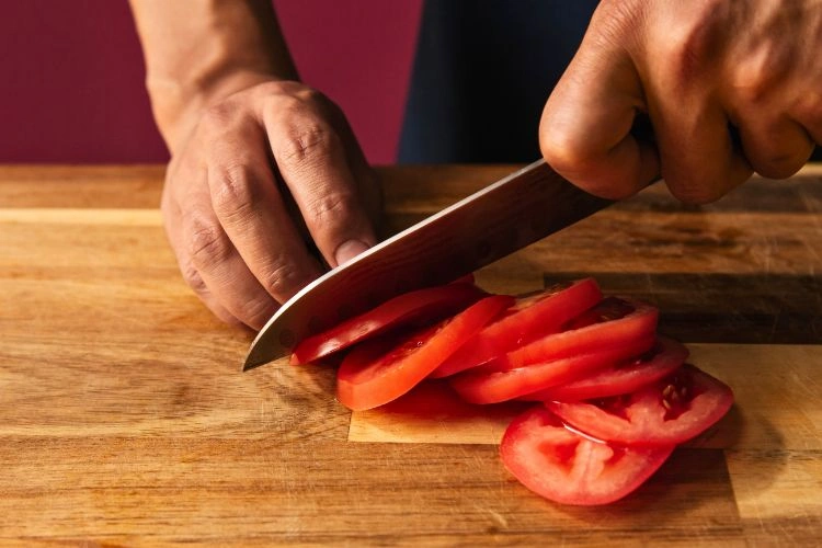 Tomate découpée